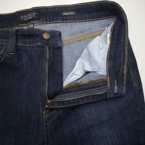Judy Blue Los Angeles Ladies Size 11/30 Dark Wash Skinny Fit Jeans - Picture 9 of 15